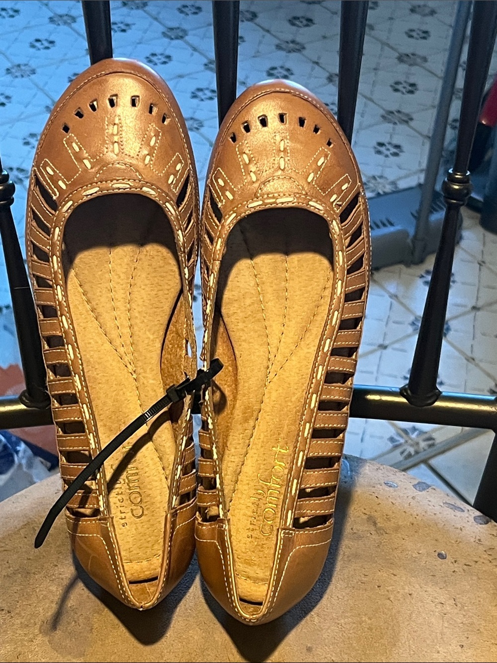 Comfort Wedge Heel in Tan Leather with Cutout Detail